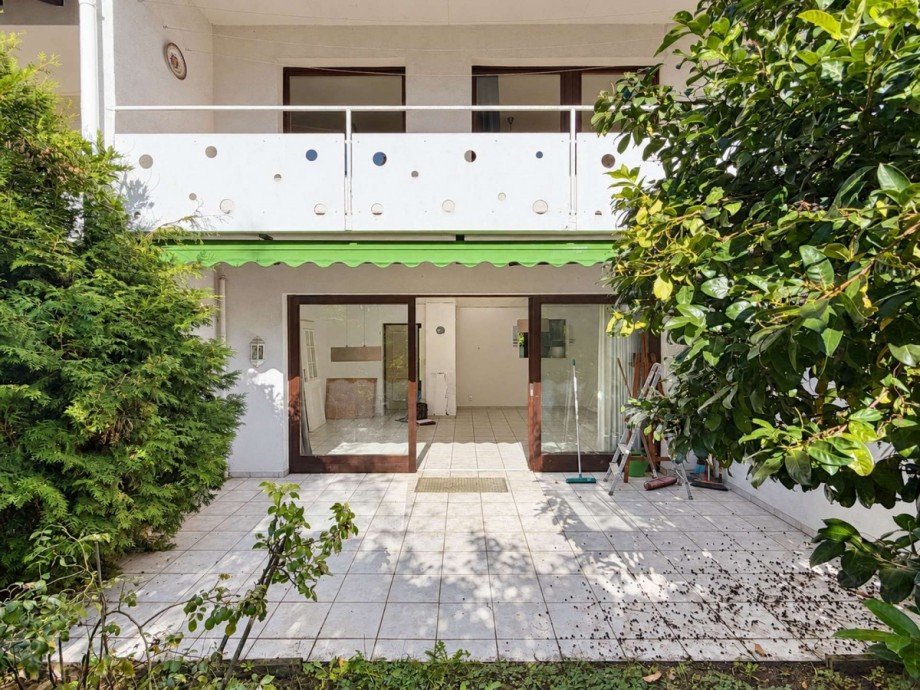 7 - Terrasse und Balkon Reihenmittelhaus Goldbach