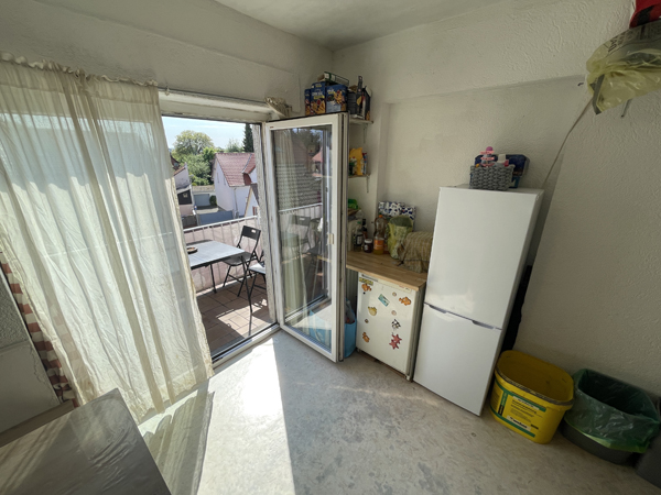 K�che DG-Wohnung mit Balkonzug Einfamilienhaus Gro�-Zimmern