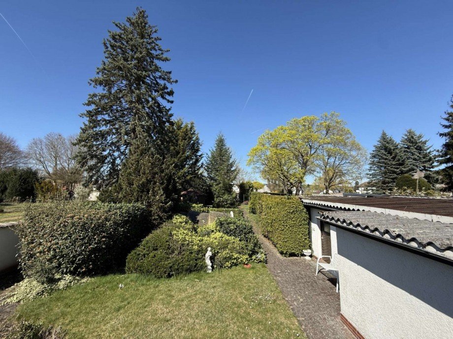 1.8 - Freier Blick in den Garten Zweifamilienhaus R�dermark