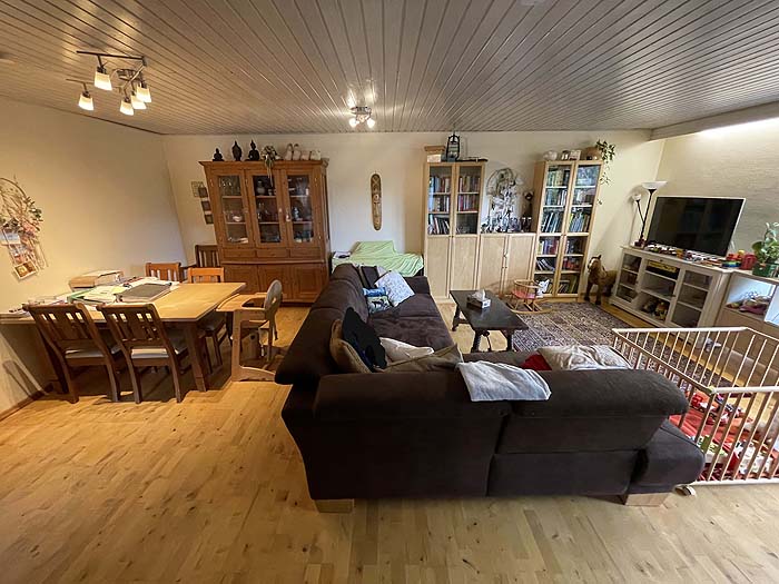 Wohnzimmer mit Essbereich Etagenwohnung Krombach