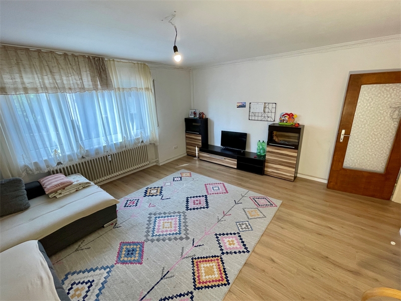 13 - Wohnzimmer 3 Erdgeschosswohnung Ober-Ramstadt