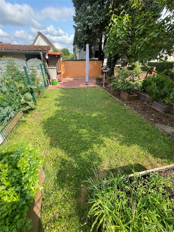 23 - Gartenanteil Dachgeschosswohnung Gro�-Zimmern