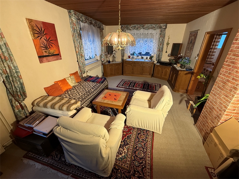 6 - Gro�es Wohnzimmer im EG Einfamilienhaus Neu-Anspach