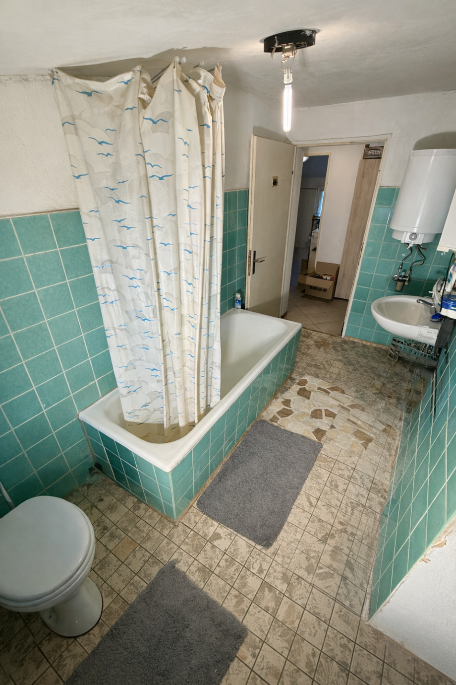 12 - Badezimmer Dachgeschosswohnung Bensheim