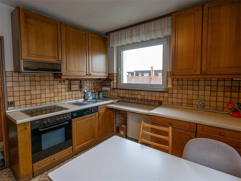 26 - K�che 1. OG. - 1 Mehrfamilienhaus Ro�dorf