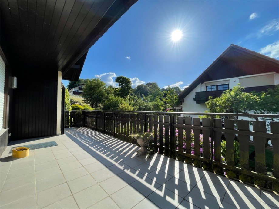 Westbalkon mit Sonne - 17.40 U Etagenwohnung Krombach