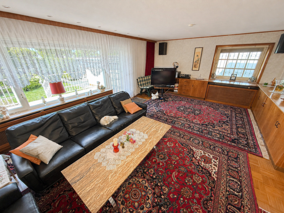 2.2 - EG-Wohnung - Wohnzimmer (1) Zweifamilienhaus R�dermark