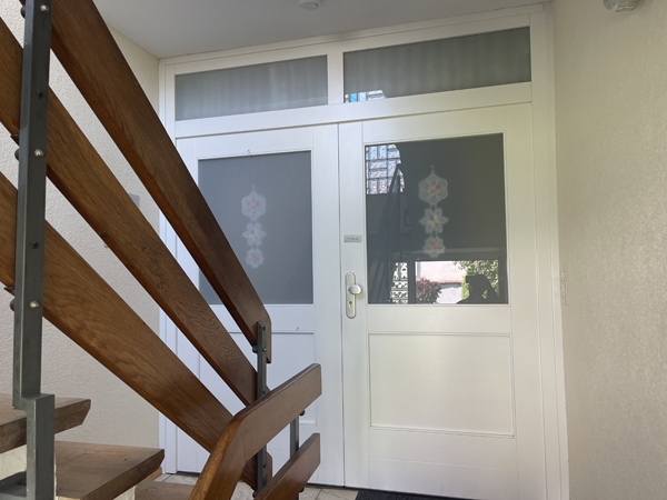 Wohnungseingang EG-Wohnung1 Einfamilienhaus Gro�-Zimmern