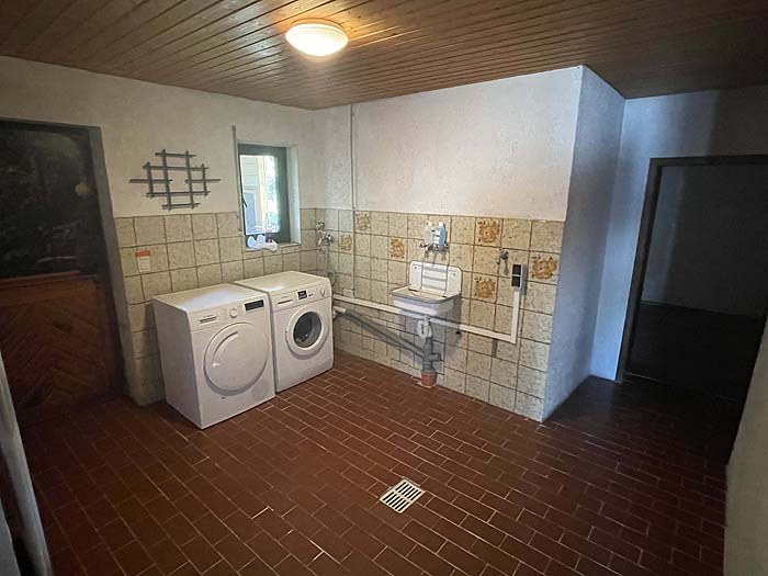 Gemeinschaftswaschraum Etagenwohnung Krombach