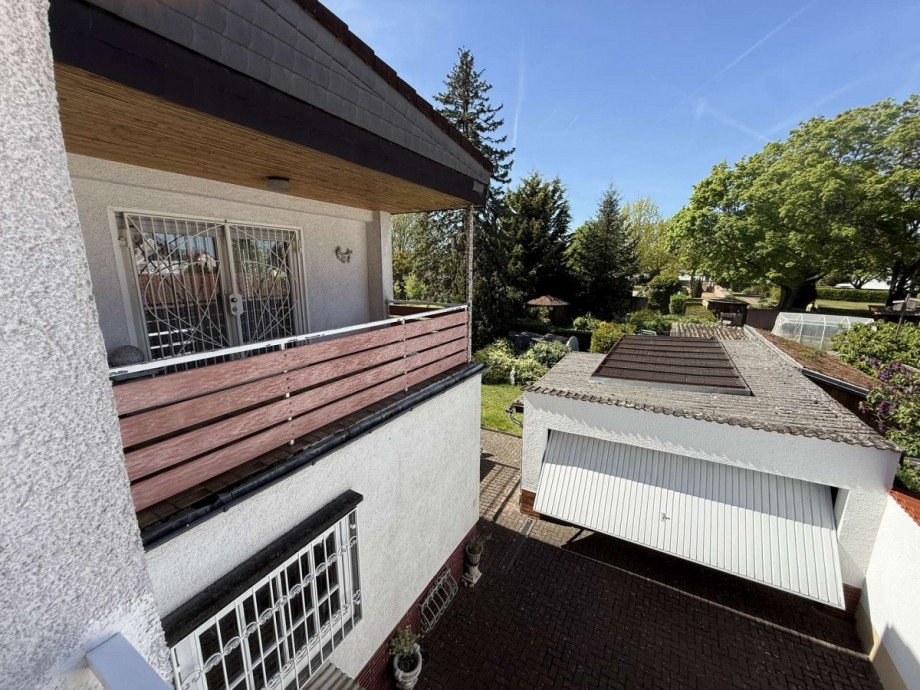 1.6 - Balkon 1. OG mit Garage und Garten Zweifamilienhaus R�dermark
