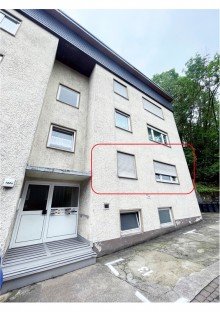Au�enaufnahme mit Hauseingangs Gut geschnittene 3-Zimmer-Erdgeschoss-Eigentumswohnung in Ober-Ramstadt, zu verkaufen