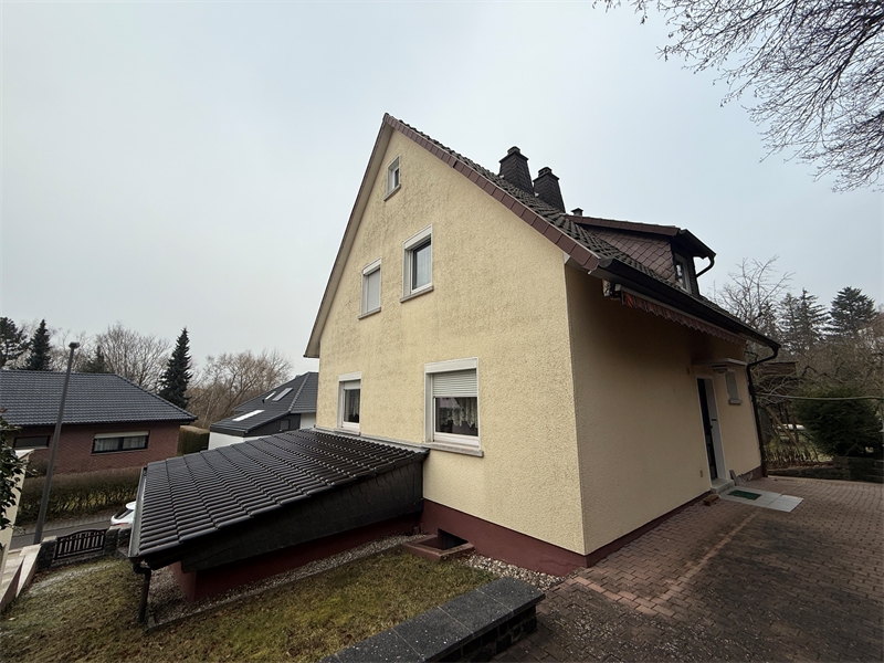 3 - Wohnhaus R�ckansicht Einfamilienhaus Neu-Anspach